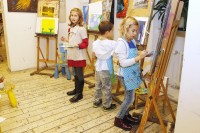 /album/fotogalerie-narozeninova-oslava/malirska-narozeninova-oslava-v-atelieru-14-jpg/